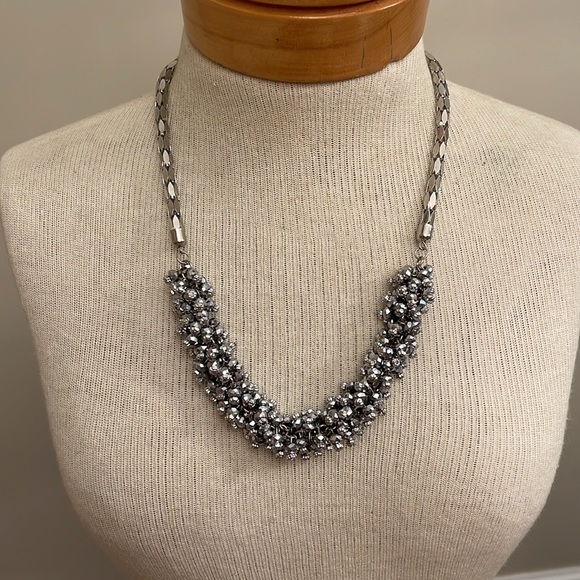 Vintage Style Necklace with Cut Glass Silver Colored Beads - Picture 8 of 13